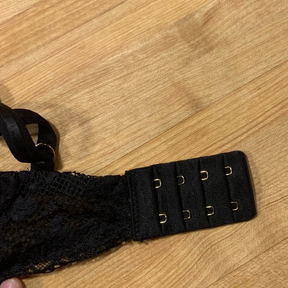 Black Victoria’s Secret Bralette - Picture 3 of 6